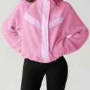 Fisoew Womens Fuzzy Fleece Cropped Jackets 2025 Fall Long Sleeve Zip Up Stand Collar Sherpa Jacket Winter Coats with Pockets (Pink)