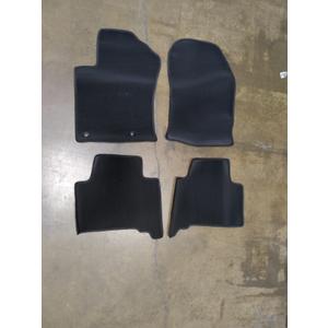 4 Piece Car Floor Mats, Black