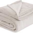 Bedsure Fleece Blanket King Size - Soft Cosy Fluffy Throw Blankets for Bed, Warm Large Throws for Audlts, Decor Gifts for Women and Men,Beige, 270x230 cm, Beige