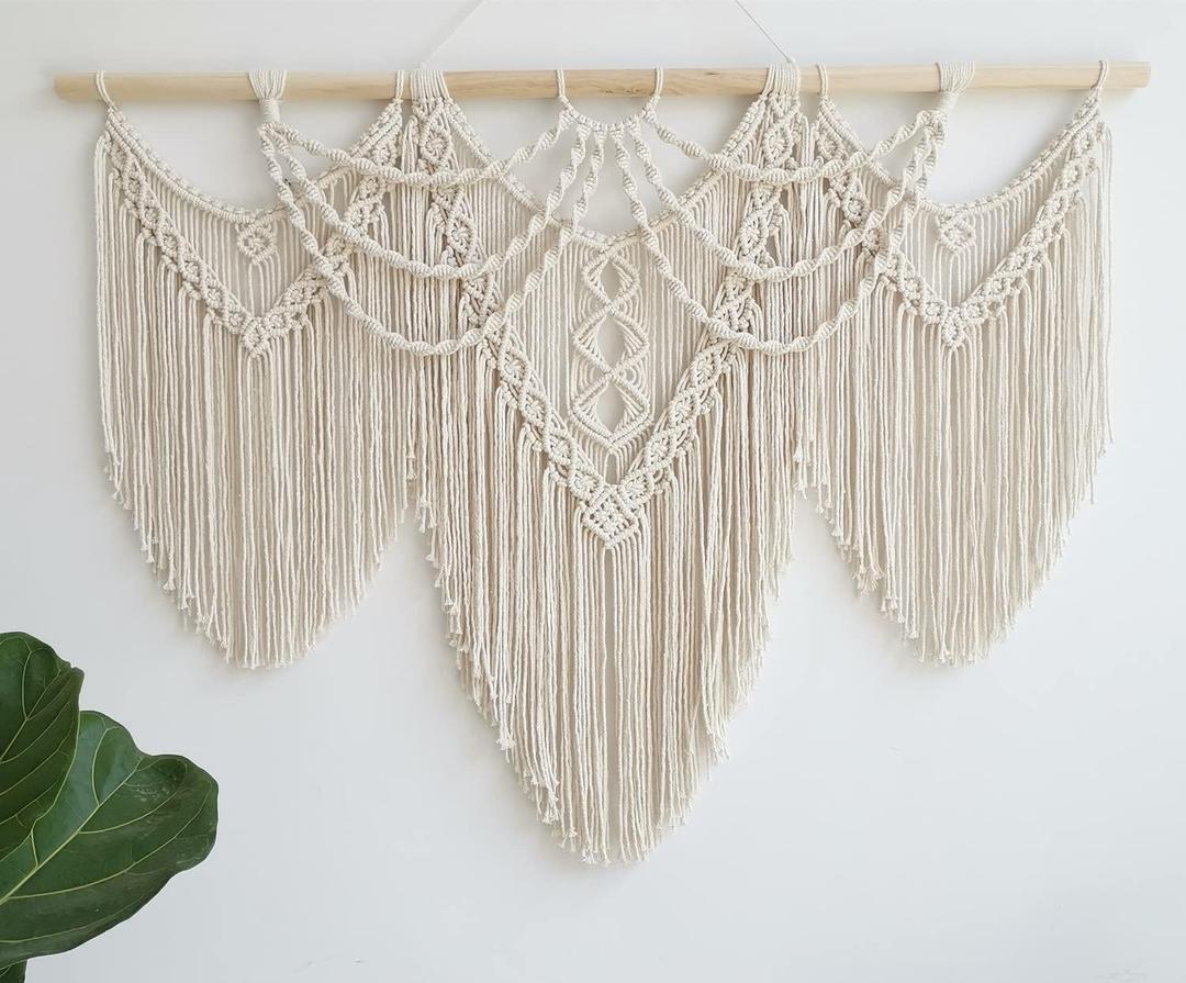 Large Macrame Wall Hanging - Boho Tapestry Macrame Wall Decor Art- Chic Bohemian Handmade Woven Tapestry Home Decoration for Bedroom Living Room Apartment Wedding Party - 43"x32" (Beige-Fringe)