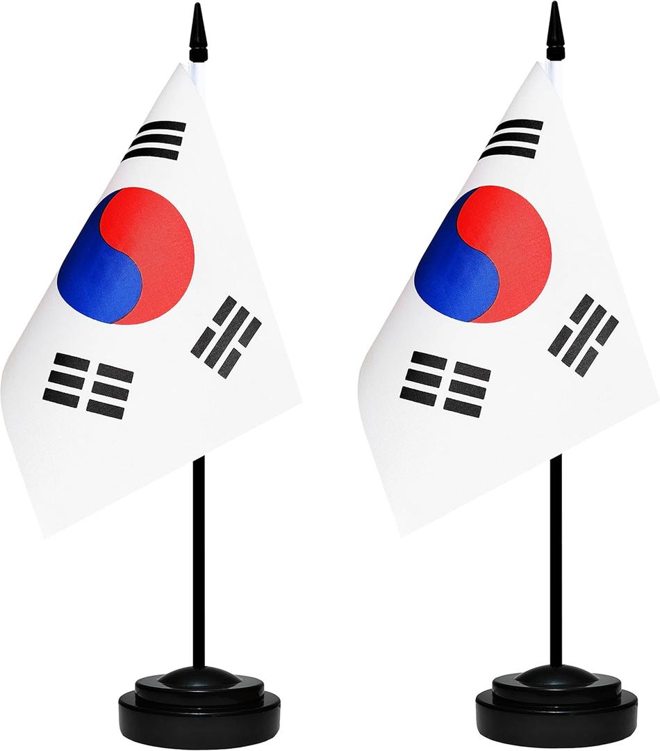 Korea Desk Flag Set, 2 Pack Korean Table Office Flags, Small Mini Desktop Flag With 12" Solid Black Pole, Black Base, Miniature Desktop Flag