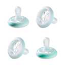 Tommee Tippee Breast-Like Night Pacifier, 0-6 Months, Breast-Like Baglet, BPA-Free Binkies, Glow in The Dark Technology, Teal/Blue, Pack of 4
