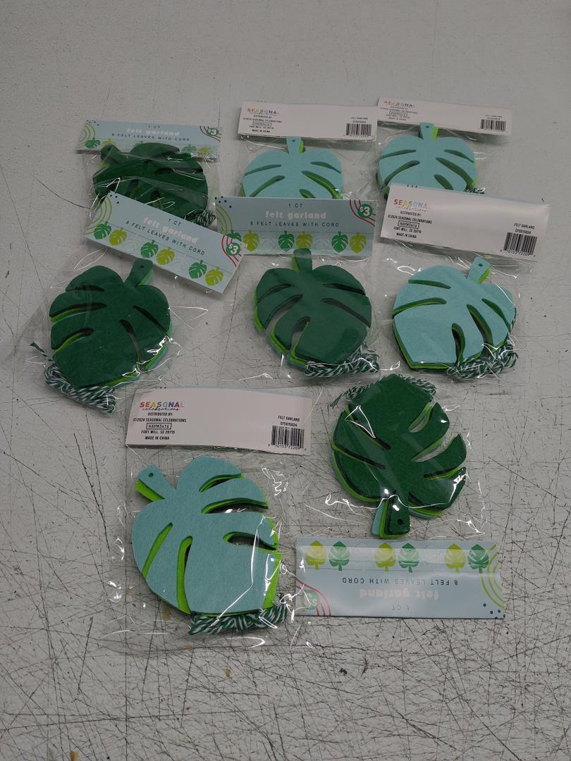 Felt Garland Leaves 8 Pack