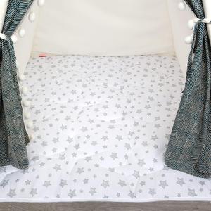Moonsea Mat of Teepee Tent for Kids, Anti Slip Bottom Square Padded Rug 43''x 43'' Kids Teepee Pad for Boys and Girls, Toddler Quilted Mat, White Star