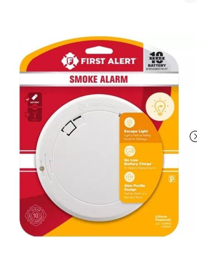 First Alert 10-Year Sealed Battery Photoelectric Smoke Alarm (1-Pack)