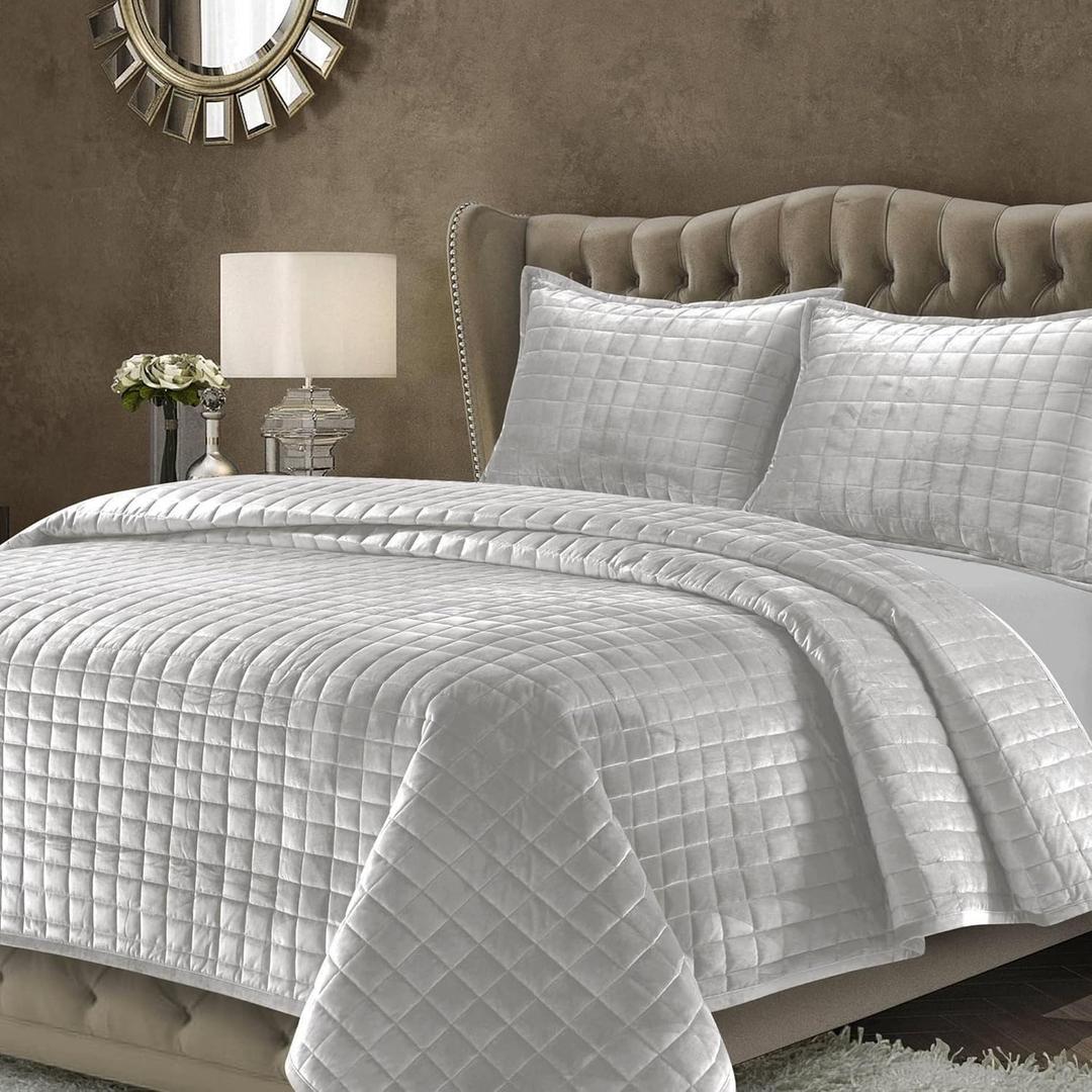 Tribeca Living Luxury Velvet Quilt Set Queen Bedding Set, 260 GSM Soft Velvet Oversized Comforter Set, Florence Box Stitch Premium Bedspread Coverlet for All Season, with 2 Pillow Shams, Silver Grey