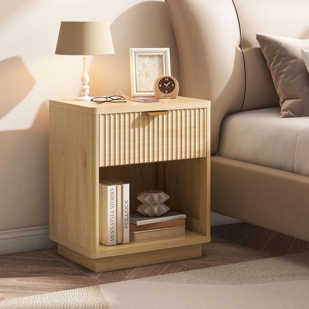 Fluted Nightstand Charging Station,Wood Modern Night Stands Storage Cabinet for Bedroom,Oak Bedside Table with Drawers
