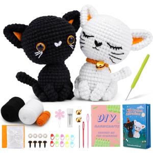 Pnytty Crochet Kit for Beginners, Crochet Animal Kit, 2PCS Cat Starters Crochet Kits Knitting Kit with Yarn, Crochet Hooks, Video Tutorials, Easy Crocheting for Adults Craft (Black and white cat)
