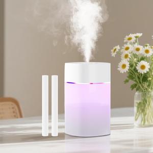 Small Humidifier for Plant, Cool Mist Mini Humidifiers for Bedroom, Desk Personal Humidifiers for Indoor Office Car, Portable Humidifier for Travel -White 400ml