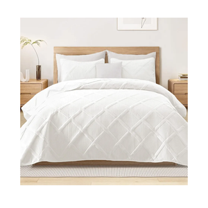 Exclusivo Mezcla King Quilt Set- White Quilts Bedding Set with 2 Pillow Shams, Modern King Bedspread with Striped Pattern, Soft Lightweight Bedspreads Coverlets for All Seasons