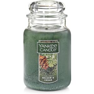 Yankee Candle Balsam & Cedar Scented, Classic 22oz Large Jar Single Wick Candle, Over 110 Hours of Burn Time, Ideal Holiday Gift (Classic Large Jar)