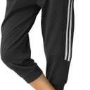 SPECIALMAGIC Women's Capri Pants Cropped Joggers with Pockets Elastic Waist Drawstring Capri Sweatpants (X-Large, Black)