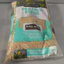 Pennington Pride Wild Finch Blend, Wild Bird Seed for Outside Feeders, Special Mix for a Variety of Musical & Colorful Songbirds, Great Bird Food to Use as Year-Round Feed, 10-lb. Bag