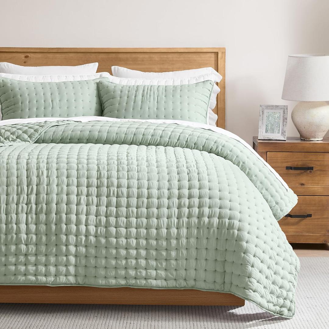 WDCOZY Sage Green King Size Quilt Bedding Sets with 2 Pillow Shams, Lightweight Soft Bedspread Coverlet, Quilted Blanket Thin Comforter Bed Cover for All Season, 3 Pieces, 104x90 inches