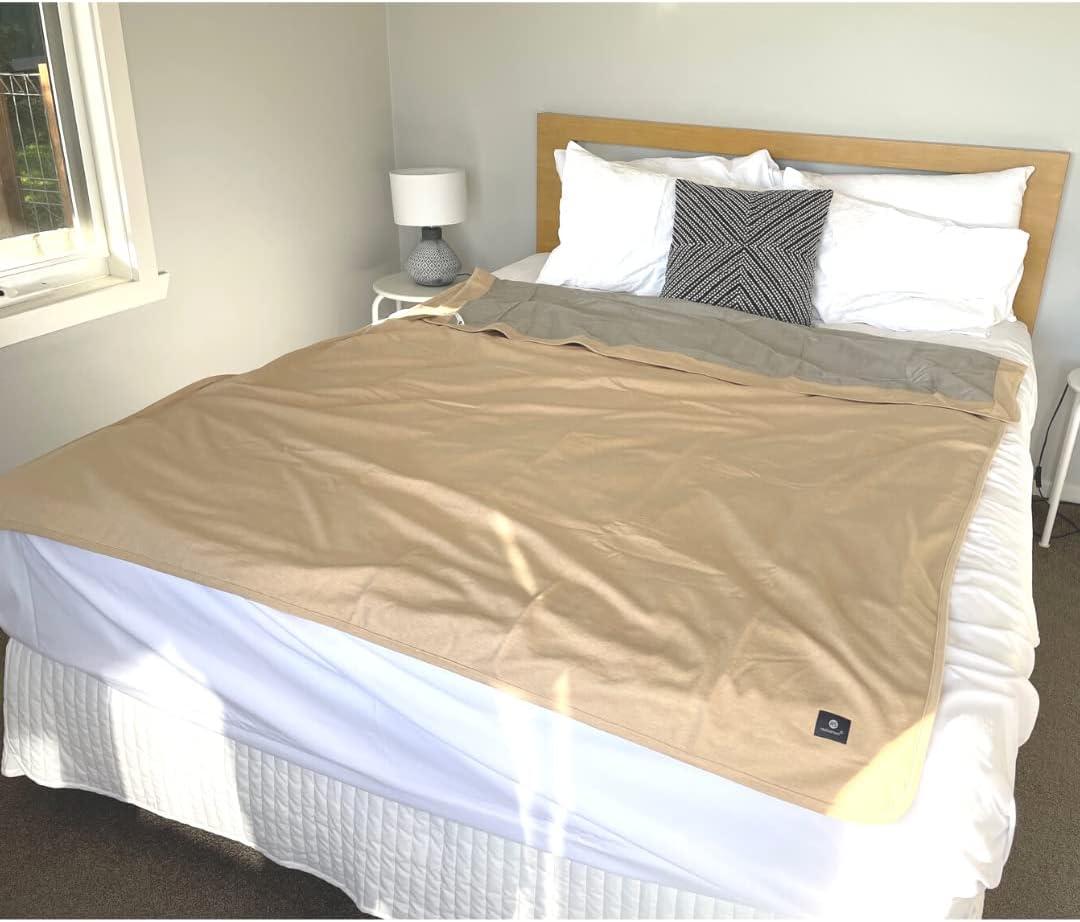 Radia Smart® EMF Shielding Bed Blanket, Large Blanket, Organic Cotton, Shielding Bed Sheet 57"x78"