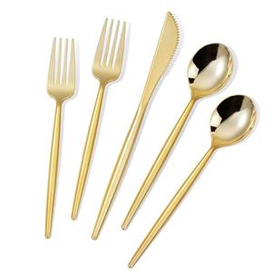 MirthMood 60 PCS Gold Plastic Silverware,Gold Disposable Utensils, disposable silverware heavy duty, 20 Forks, 20 Spoons, 20 Knives, Perfect for Party, Wedding and Daily Use