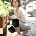 Gardening Knee Pads for Women Men, Thick Foam Kneeling Mats Soft Anti-Slip Knee Brace Guards, Professional Knee Protector for Housework, Sports, Garden & Yard Work, Floor and Carpet Cleaning (Black, L)