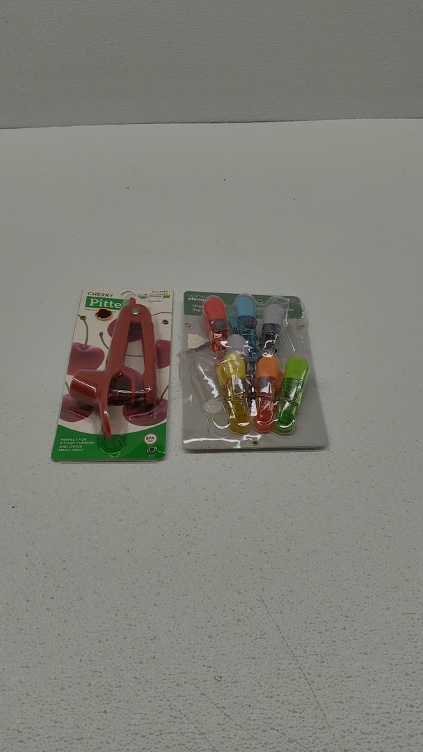 Jacent Magnetic Multi-Clips 7ct, 7 CT, CHERRY Pitter