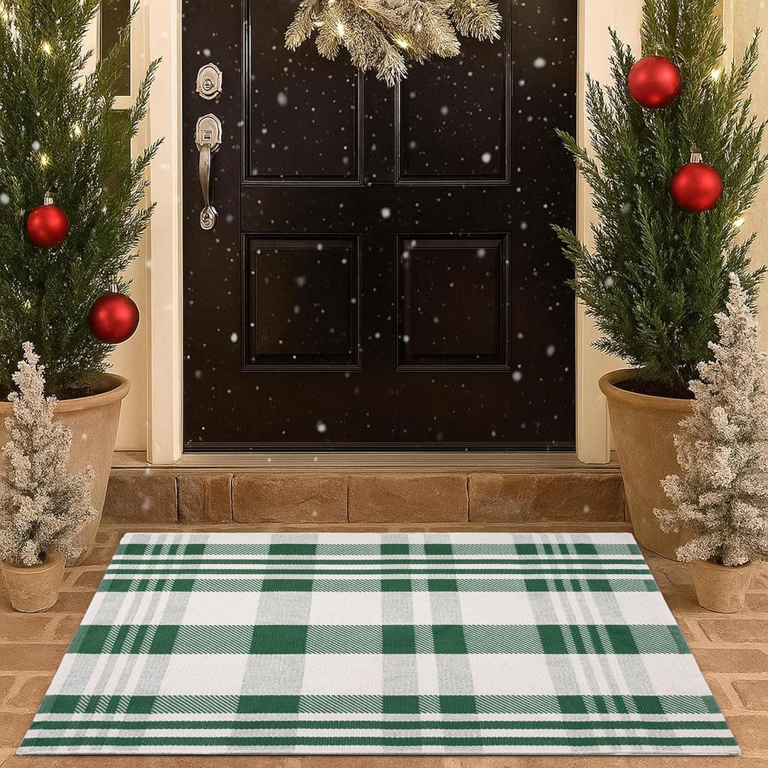 Christmas Green & White Check Rug - 28 x 43 Inches Outdoor Front Door Decor Mat Cotton Washable Hand-Woven Rug Christmas New Year Holiday Porch Entryway Layered Doormat