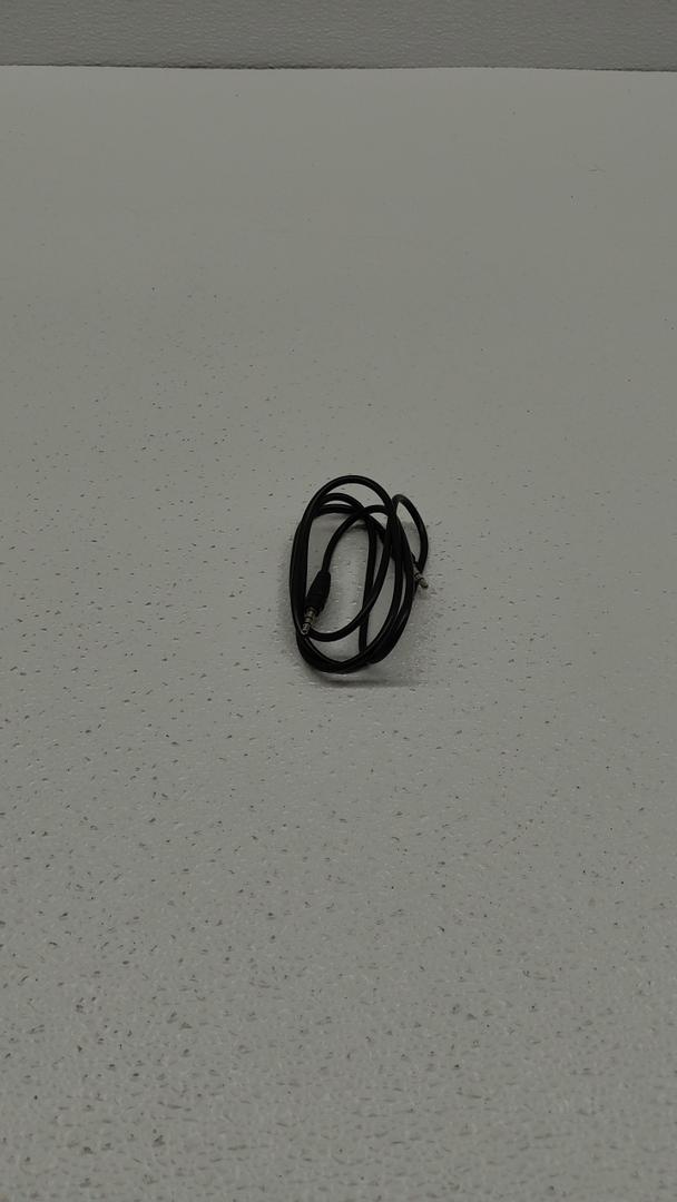 1. GE 3FT AUX CABLE, 2. AA4 ENERGIZER