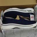 Skechers Women's Go Walk Arch Fit Grateful (8, Navy/White)