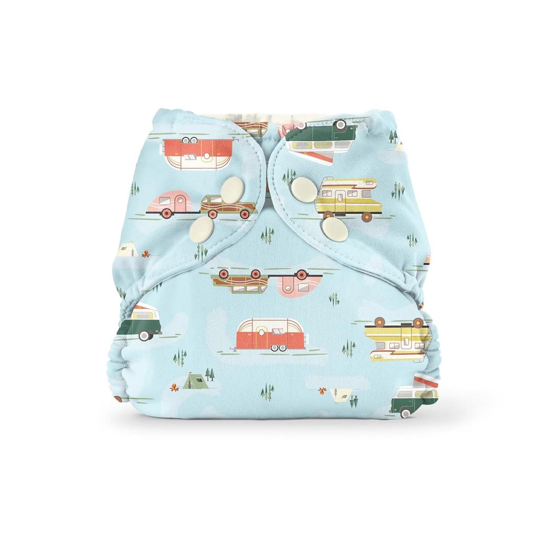 Esembly Cloth Diaper Outer, Waterproof Swim Cloth Diaper Cover, Leak-Proof and Breathable Layer Over Prefolds, Flats or Fitteds, Reusable with Snap Closure - Size 2, Vintage Campers (Size 2 (1 Count))