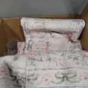 Wonnitar Floral Bow Print 8x10 Area Rugs, Washable Pink Rugs for Bedroom Girls, Boho Ultra-Thin Soft Non Slip Carpet for Nursery Living Room Kids Room Classroom Decor, Light Pink