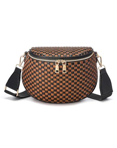 Trendy Woven Checkered Crossbody Bum Bag for Women，PU Leather Checkered Purse Fanny Packs Belt Bag (Woven Bum Bag - Black-Brown)