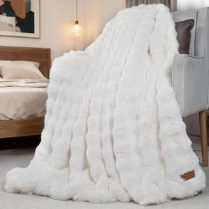 Bubble Cuddle Throw Blanket for Couch, Faux Fur Ultra Soft Plush Cozy Luxury Blanket for Travel Camping Home Decor Office Airplane Car, Machine Washable, 50" x 60" Cream White