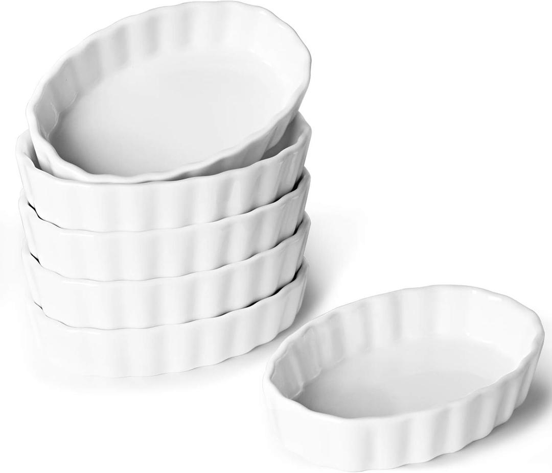 ONTUBE Small Ramekins -Porcelain Oval Shape Ramekins for Creme Brulee Dishes, Dipping Sauces, Baking Pudding Cups, Souffle Dish, Oven Safe, Set of 6, White