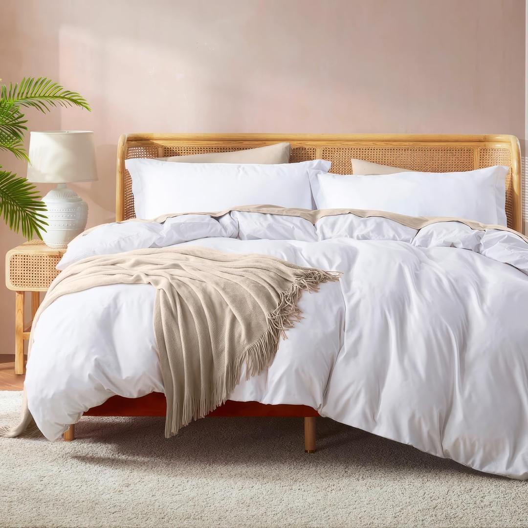Nestl White Duvet Cover Queen Size - Soft Double Brushed Queen Duvet Cover Set, 3 Piece, with Button Closure, 1 Duvet Cover 90x90 inches and 2 Pillow Shams (Queen (90" x 90"), 01 - White (No Comforter))