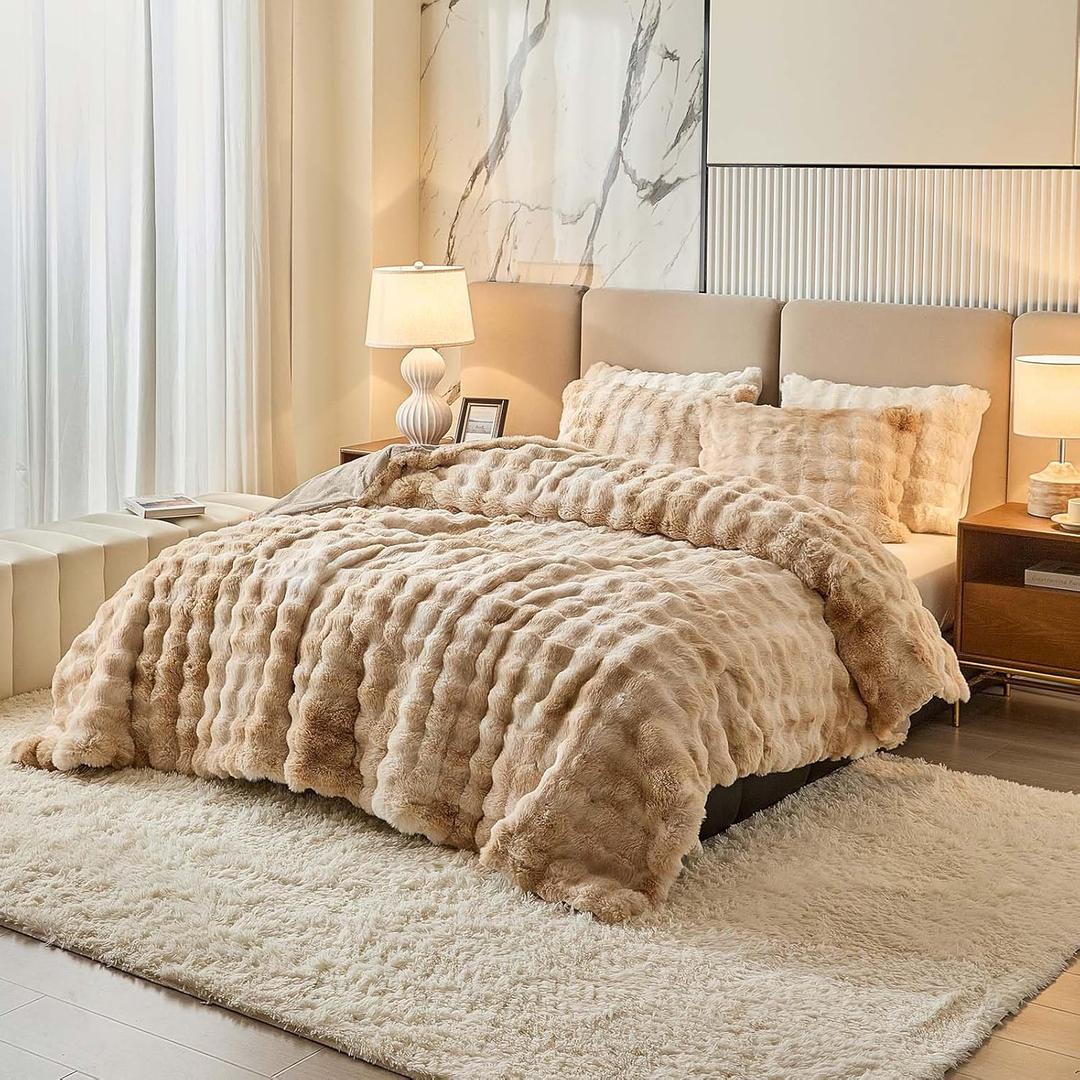 King Faux Rabbit Fur Comforter Set - 3 Pieces Fluffy Bedding Set Ultra Soft Warm Shaggy Winter Flannel Bed Set, Luxury Skin Friendly Sherpa Comforter Set & Pillow for Thanksgiving Tie Dye Coffee