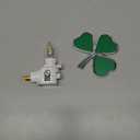 Meonum St Patrick Night Light Plug into Wall, Acrylic Irish St Patrick Day Night Light Decorative for Bedroom, Bathroom, Living Room and Hallway, Holiday Lamp by C7 LED Bulb (Shamrock)