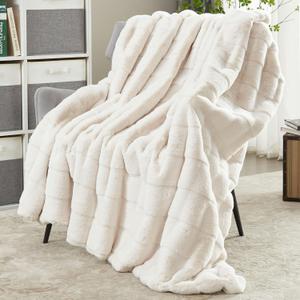 DREAMNINE Premium 1100Gsm Soft Fluffy Faux Rabbit Fur Throw Blanket for Couch 50" x 60", Decorative 3D Plaid Warm Thick Fuzzy Blankets for Winter, Reversible Luxury Shaggy Cozy Furry Blanket, White