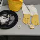 5PCS Beekeeper Set Includes 1PCS Beekeeper Veil Hat, 20PCS Felt Bees, A Roll of Dispensing Glue, 1PCS Yellow Felt Bucket, 1 Pair Beekeeping Wool Gloves for Bee Keeper Catcher Halloween Costume