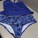 CUPSHE Women's Plus Size Tankini Sets V Neck Two Piece Swimsuits Adjustable Self Tie Strappy Mid Rise (XX-Large Plus, Royal Blue/Floral)