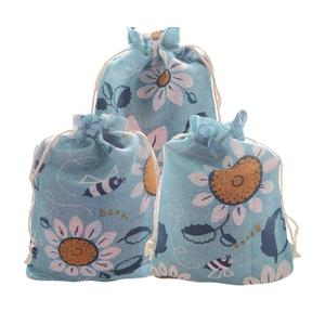 Sunflower Gift Treat Bags Drawstring Gift Bag Autumn Sun Flower Favor Goodies Bag for Birthday Party Sunflower,Summer Party Decorations