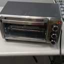 BLACK+DECKER 4-Slice Toaster Oven, Even Toast, 4 Cooking Functions Bake, Broil, Toast and Keep Warm, Removable Crumb Tray, Timer