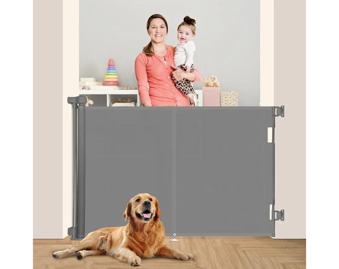 59 inch Retractable Baby Gates 42 inch Tall, Retractable Gate with Reinforced Strip Design to Prevent Crawling Through, 5 FT Retractable Dog Gate for Stairs, Doorways, Hallways, Indoor/Outdoor