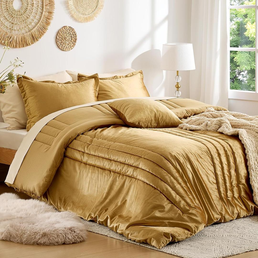 MUSSEL Bedding Comforter Set Queen Size 3 Pieces-Luxury Shiny Gold Striped Lightweight Bedroom Comforter Queen Size,Soft Velvet Bed Set with 2 Shams