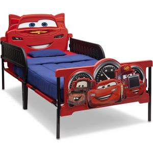 Delta Children Plastic 3D-Footboard Twin Bed, Disney/Pixar Cars