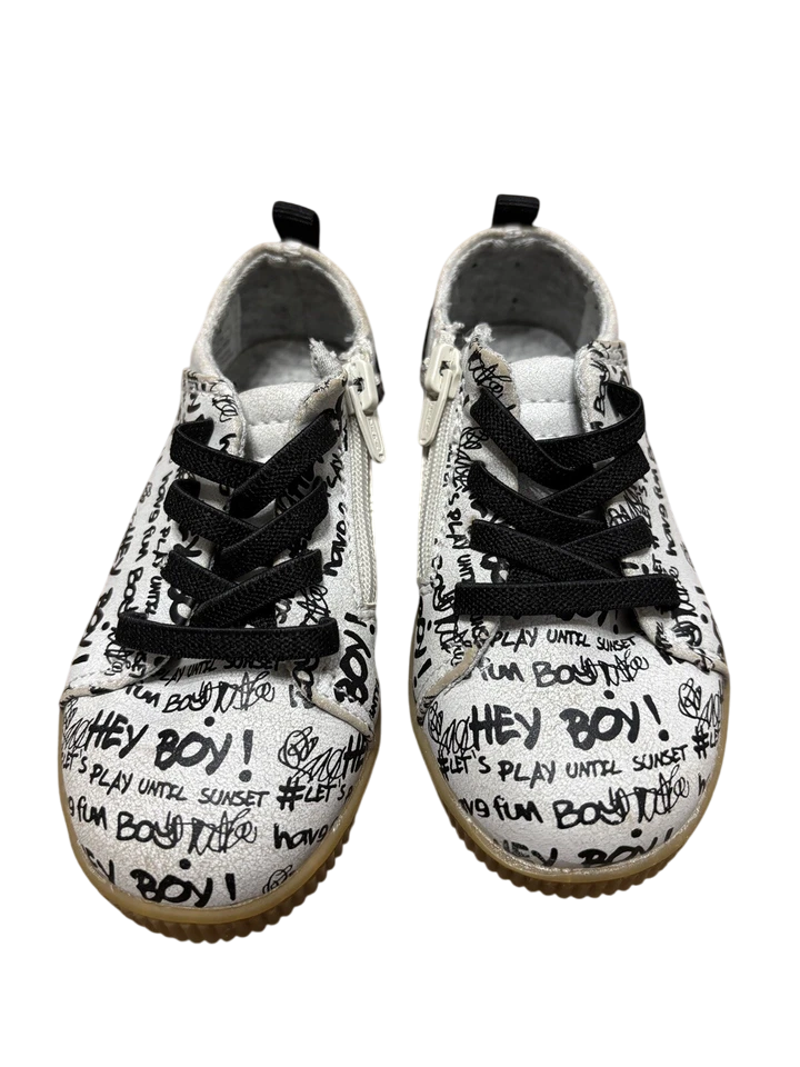 Zara Toddler Boy Sneakers Black White  “Hey Boy” 21
