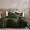 Riverbrook Home Everett Faux Fur Comforter Bedding Set, King, Textured Decorative Deocor, Green, 4 Pieces
