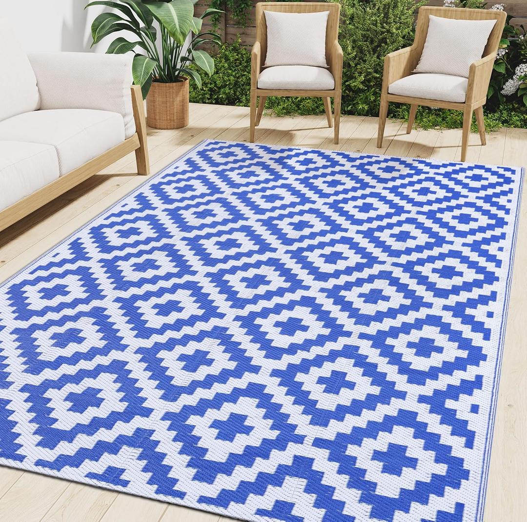 Smiry Waterproof Outdoor Rug 9x12 ft, Reversible Plastic Straw Patio Camping Rugs, Outdoor Indoor RV Mat Carpet for Patio, Outside Entry, Backyard, Deck, Bench, Picnic, Camper, White & Blue