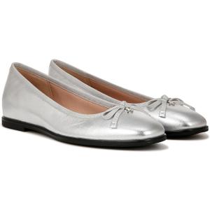 Womens Banks Pump English Tea Brown Leather , Silver, 7