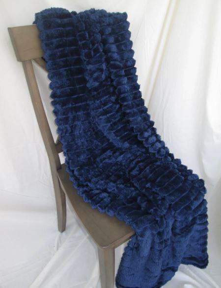 Plush Velvet Throw Blanket - Navy Blue for Adults & Kids, Super Soft Fuzzy Fleece, Lounging Blanket for Couch, Living Room Decor