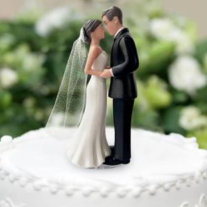 Elegant Bride & Groom Wedding Cake Topper With Veil 4.3" - Anniversary, Bridal Shower, Engagement Party Decoration,Wedding Props (1.0*1.0*1.0)