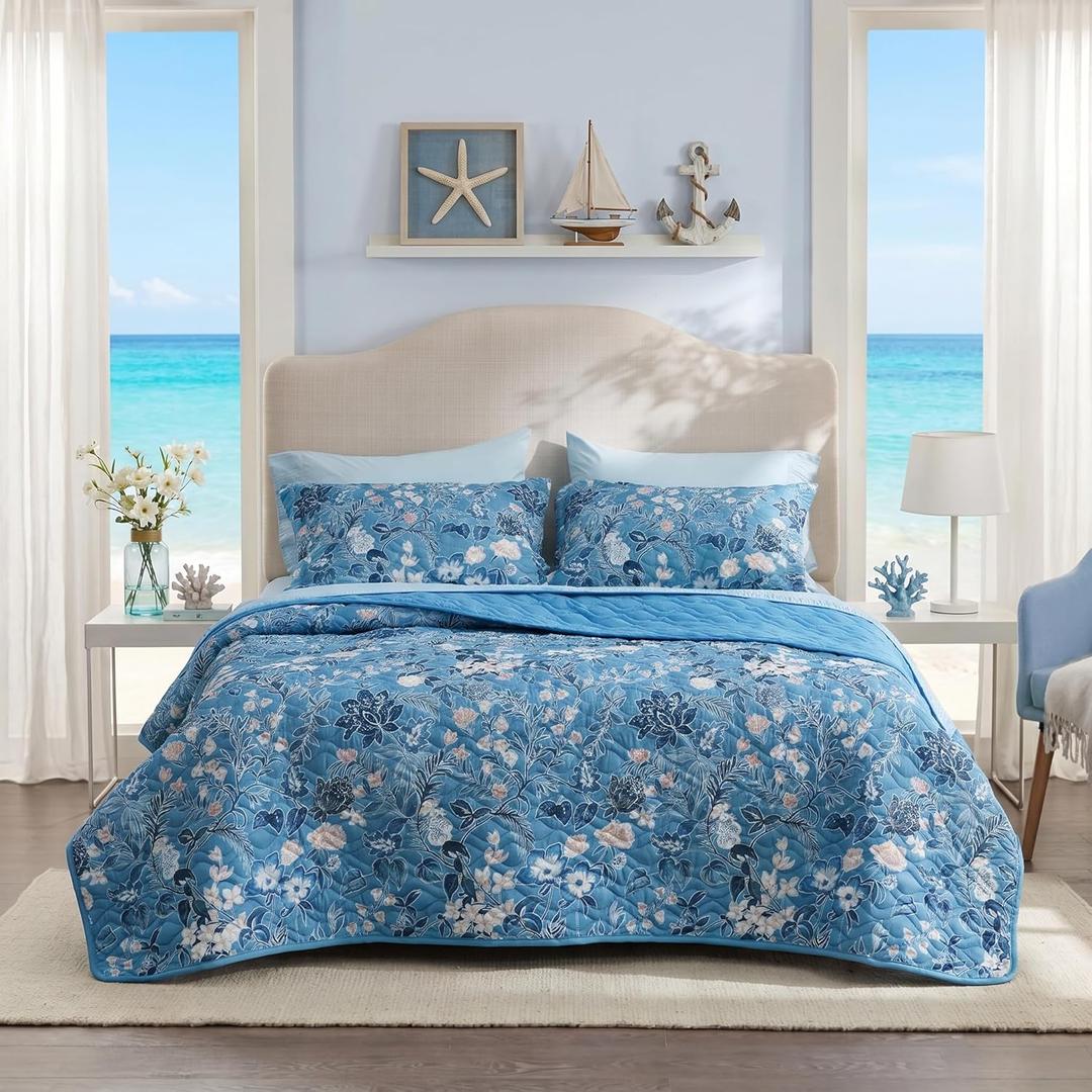 Bedsure Summer Quilt Queen Size - Lightweight Floral Comforter Queen Size, Blue and White Bedspread Quilted Bedding, Reversible Soft Microfiber Coverlet for All Seasons (90"x96") | Lightweight, Summer, Reversible, Ultra Soft, Floral