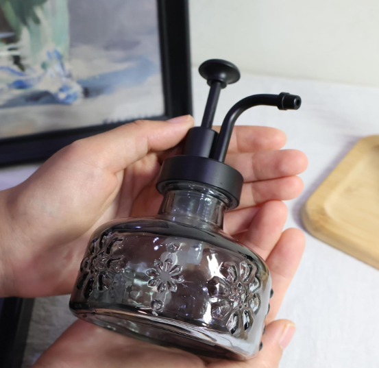 Birugen Vintage Soap Dispenser for Bathroom,Glass Kitchen Soap Dispenser with Pump,Farmhouse Soap Dispenser Antique,Cute Small Liquid Hand Soap Dispenser,Rustic Decorative Dish Soap Dispenser (Blue)