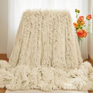 Luxurious Shaggy Throw Blanket, Faux Fur Furry Fuzzy Blanket, Long Pile Plush, Soft Fluffy Texture for Couch, Bed, Living Room Decor (51x63 Inches, Khaki)